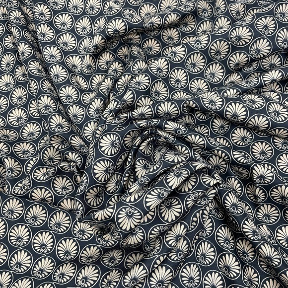 NEW Tan Black Cream Geometric Printed Silky Fashion Scarf - Picture 6 of 8